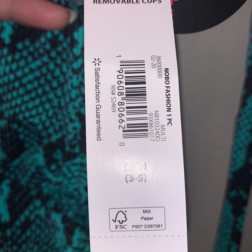 Cheeky high leg 1 piece swim suit - Picture 2 of 6